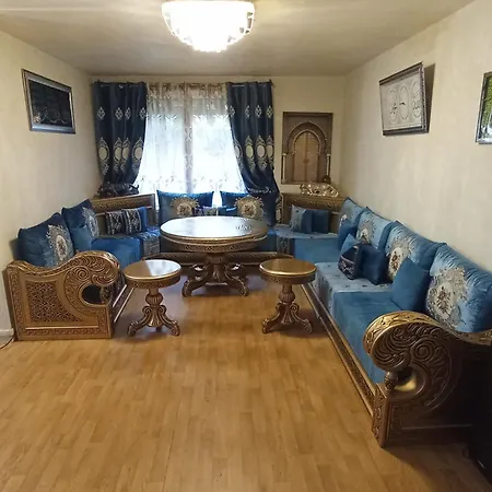 Grand 11eme Apartment
